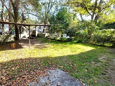 Paseo 143 bis entre Avenida 3 y 4