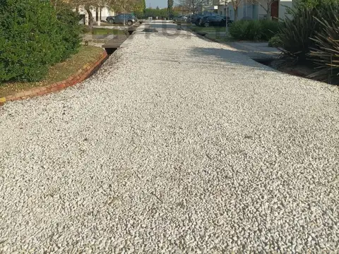 Lote en venta en barrio cerrado Gorina