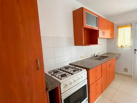 Depto Tipo Casa en Venta de 3 ambientes
