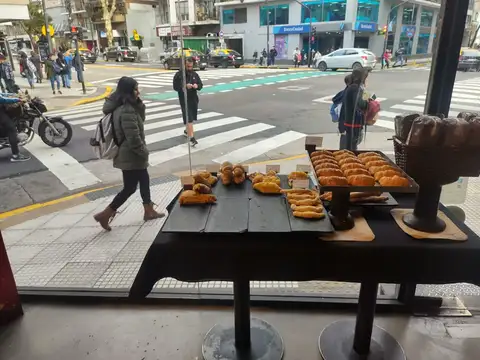 Avenida Santa Fe 2600