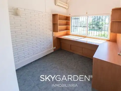 Casa 6 ambientes con 3 baños