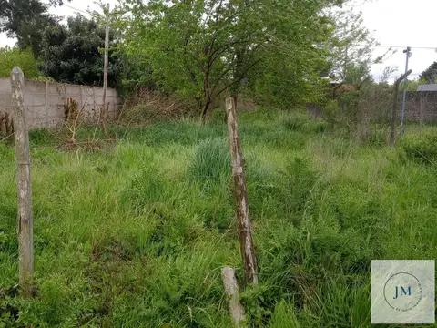 Terreno en Venta 30  mts Fondo