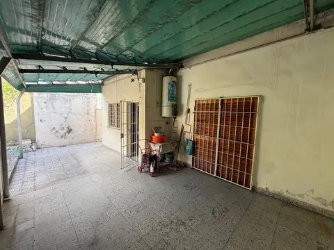 Casa en Lote Propio en Monte Castro - Excelente Ubicación, Cerca de Villa Devoto