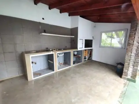 Barracas Casa con patio y terraza mas Lote propio