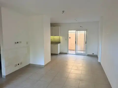 VENTA DUPLEX 3 AMB. APTO CREDITO CHILAVERT