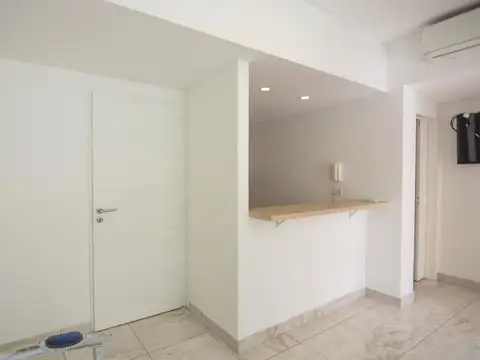 Oficina 3 ambientes con 2 baños