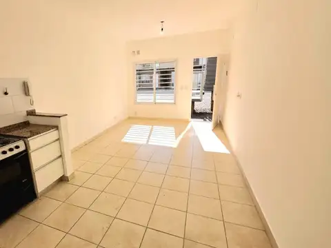 Departamento en Alquiler en Centro, $ 620.000