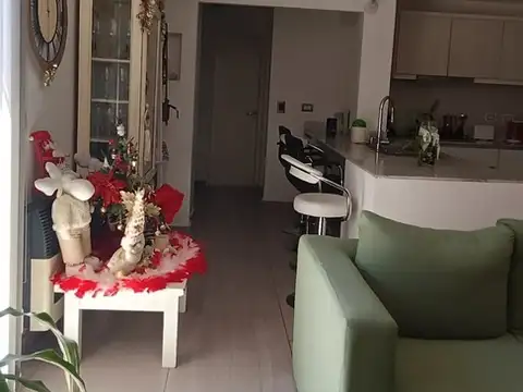 Depto Tipo Casa en Venta en Martínez, USD 179.000