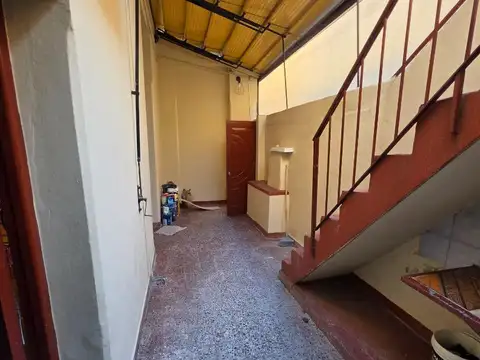 Depto Tipo Casa en Alquiler de 1 dormitorio