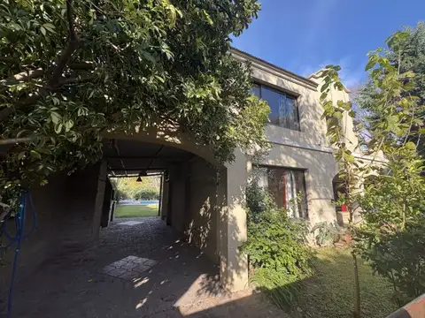 Casa en Alquiler en Funes, Rosario