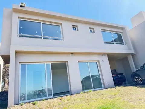 Depto Tipo Casa en Venta 1 año