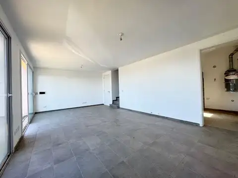Depto Tipo Casa en Venta con 2 cocheras