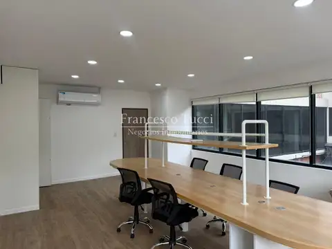 Oficina en Venta en Barrio Parque Leloir, USD 130.000