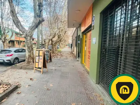 Local en Alquiler en Bella Vista, $ 500.000