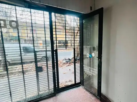 ALQUILER DE LOCAL EN BELLA VISTA CENTRO