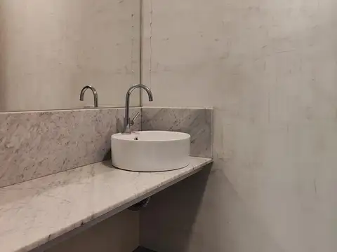 Oficina en Alquiler en Centro, USD 2.000