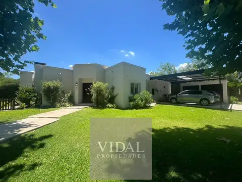 Casa en Alquiler Temporal en Pilar, USD 4.000