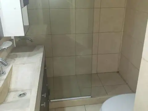 Avenida Almirante Brown 700