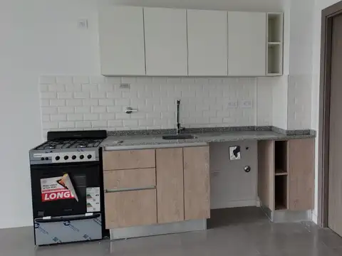 Departamento en Alquiler en Floresta, $ 600.000