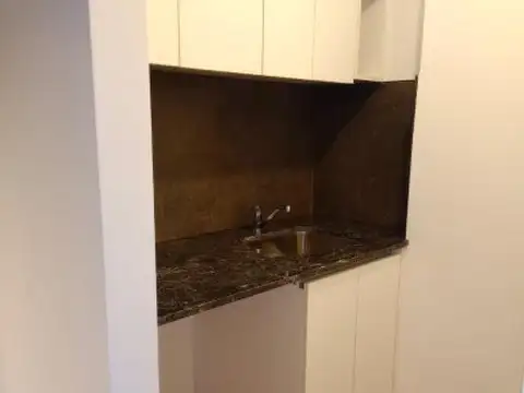 Departamento de 1 dormitorio - 9 de Julio y Ov Lagos
