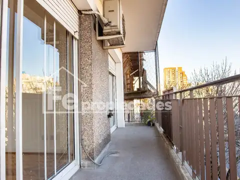 Departamento en Venta en Flores, USD 115.000