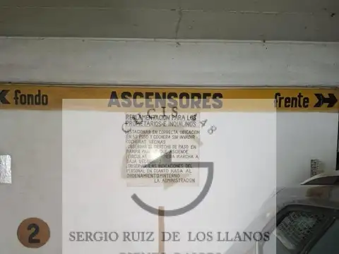 Cochera en  venta en edificio Cervera. Con ascensor. A una cuadra de plaza principal de Salta