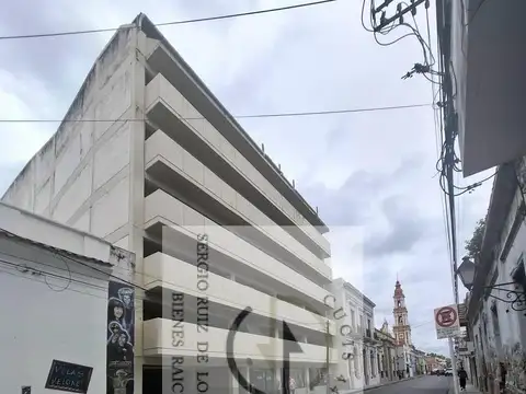 venta cochera Dean Funes  100 Salta