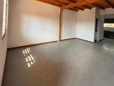 Casa en Alquiler en Pueblo Esther, $ 550.000