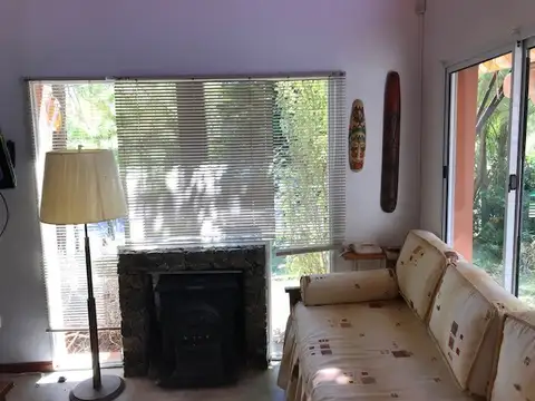 Casa en Alquiler Temporal con 2 cocheras