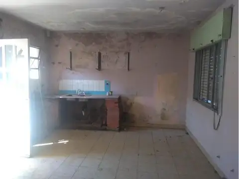 Casa en Venta en Temperley, USD 40.000