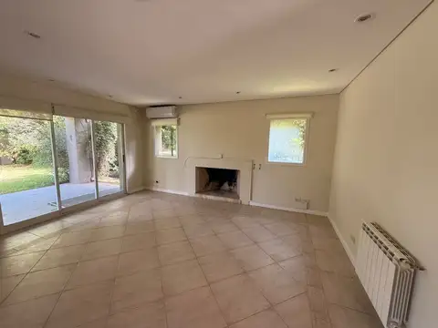 Casa en Venta en Ayres De Pilar, USD 500.000