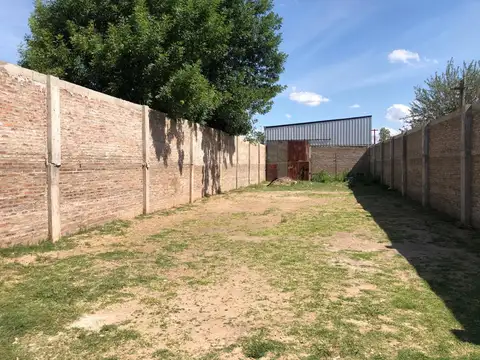 Galpon en Venta 9  mts Frente