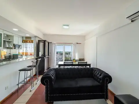Departamento en Alquiler con 1 cocheras