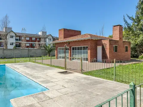 Departamento en Alquiler con 1 cocheras