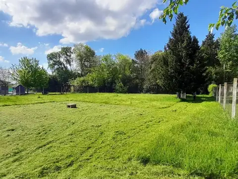 VENTA de Casa Quinta a estrenar.