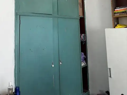 Casa 4 amb. Cochera Fondo VENTA URGENTE