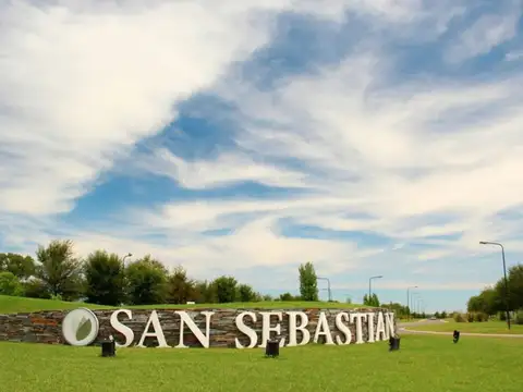 LOTE A LA LAGUNA EN VENTA, SAN SEBASTIAN, AREA 1