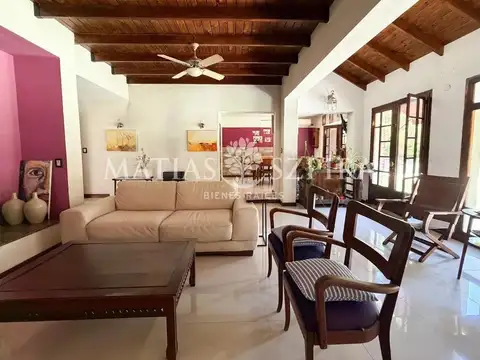 Casa en Venta de 5 dormitorios