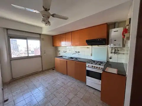 DEPARTAMENTO EN VENTA EN PERGAMINO CON COCHERA