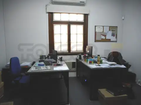 Oficina en Alquiler al Noroeste