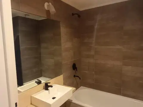 Departamento en Venta al Noreste