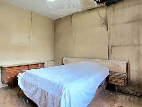 Venta Casa 3 amb cochera A Refaccionar Villa Maipú