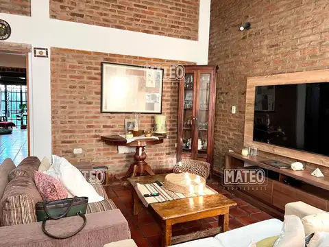 Casa en Venta en Moreno, USD 160.000