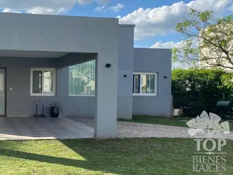 Casa en  Pilar del Este Santa Guadalupe