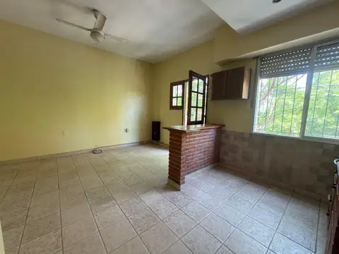 Depto Tipo Casa en Venta de 2 ambientes