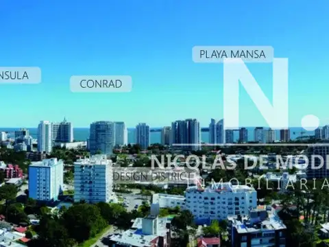 En venta apartamento de 3 dormitorios, en Brava Punta del Este.