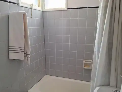 Departamento en Venta en Acassuso Vias  /  Santa Fe, USD 93.000