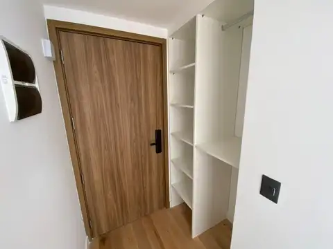 Oficina 2 ambientes con 1 baño