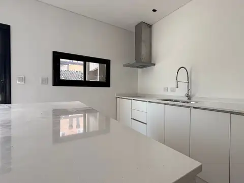 VENTA DUPLEX 5AMB A ESTRENAR, SPRINGPARK PILAR