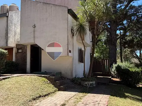 VENTA DUPLEX CUATRO AMBIENTES EN PINAMAR